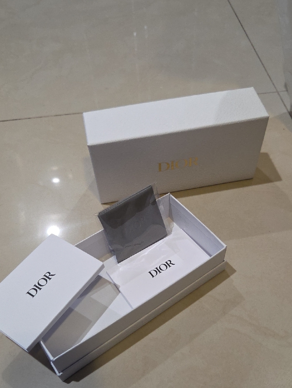 Dior White and Gold Logo Gift Box Set